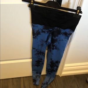 Nux for SoulCycle tye dye leggings and bra set